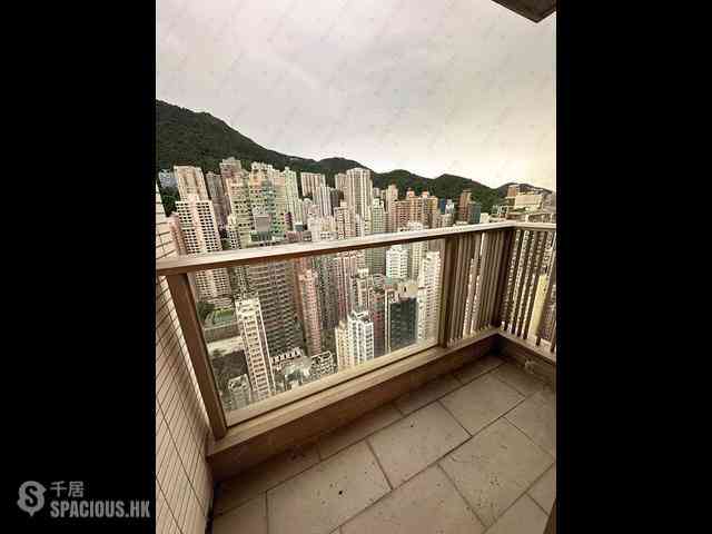 Sai Ying Pun - Island Crest 02