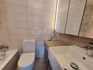 Sai Ying Pun - Island Crest Block 2 07
