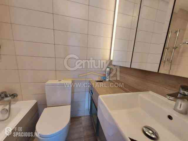 Sai Ying Pun - Island Crest Block 2 07