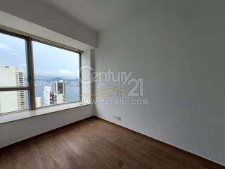 Sai Ying Pun - Island Crest Block 2 02