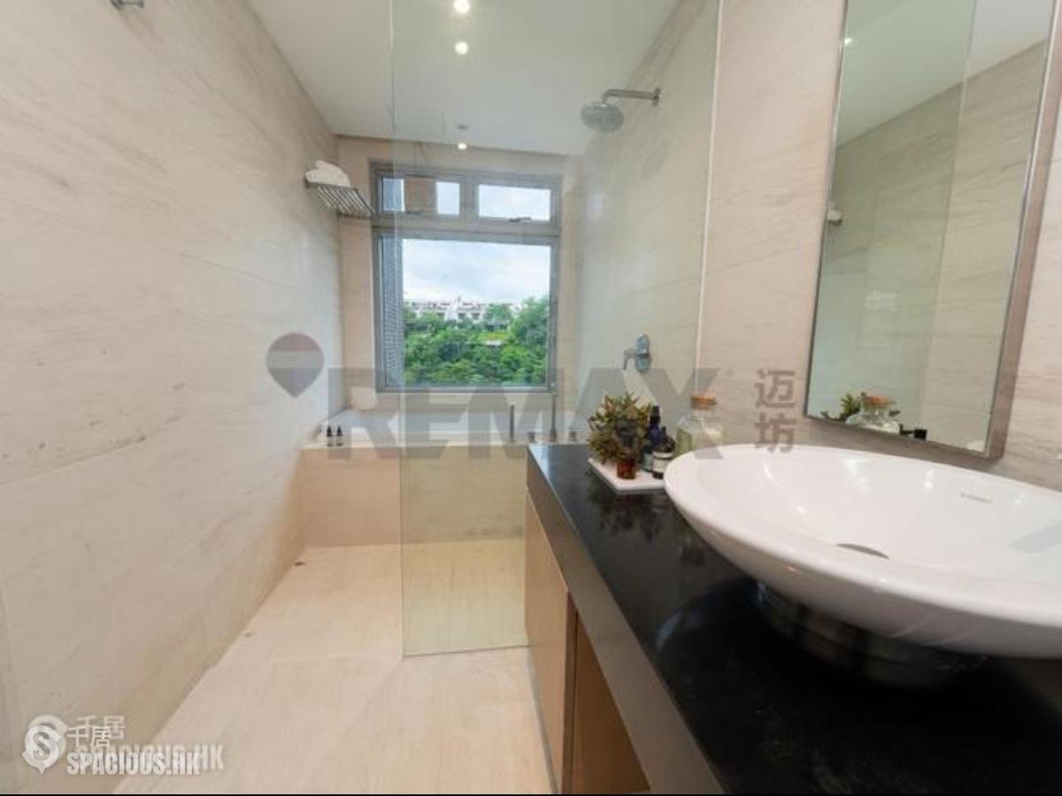 Deep Water Bay - The Carmina (Carmina Place) Block A-B 01