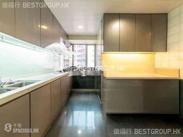 Mid Levels Central - Tregunter Tower 3 05