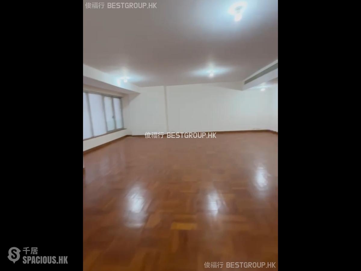 Mid Levels Central - Tregunter Tower 3 01