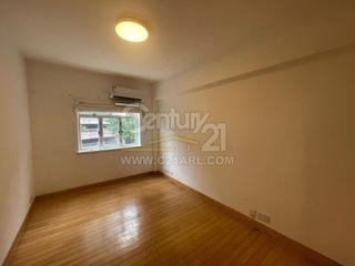 Mid Levels Central - 6B-6E, Bowen Road 04