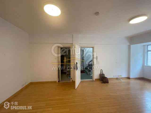 Mid Levels Central - 6B-6E, Bowen Road 06