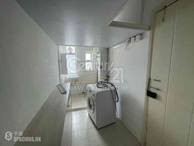 Mid Levels Central - 6B-6E, Bowen Road 11