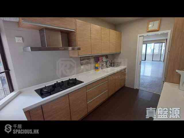 Mid Levels Central - Wilshire Park 08