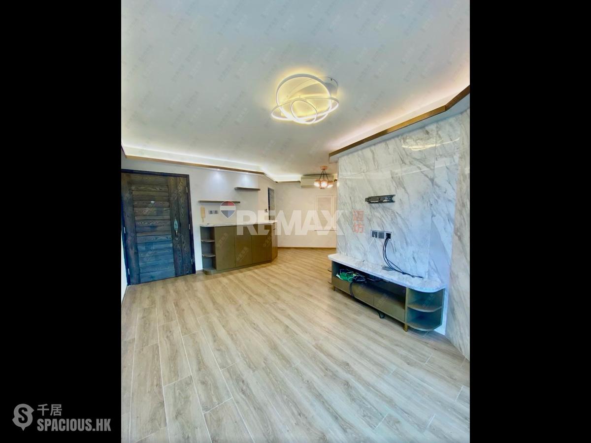 Mid Levels Central - Goldwin Heights 01