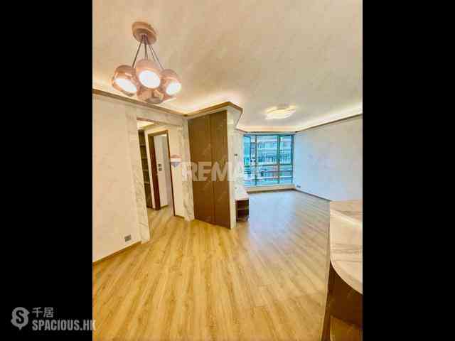 Mid Levels Central - Goldwin Heights 02