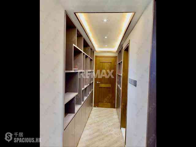 Mid Levels Central - Goldwin Heights 08