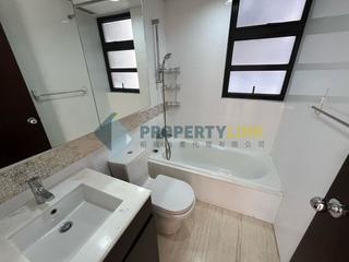 Sai Ying Pun - The Babington 05