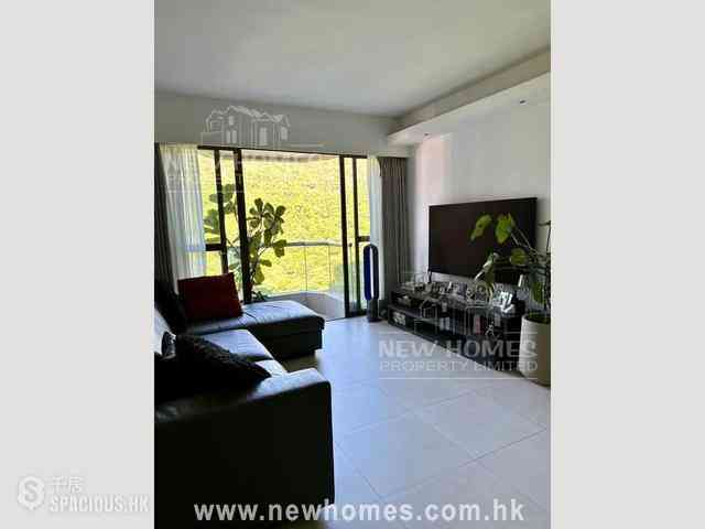 Tai Hang - Ronsdale Garden 06