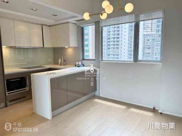 Mid Levels Central - Soho 38 04