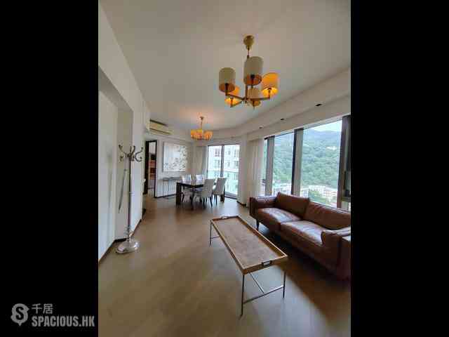 Happy Valley - Regent Hill 01