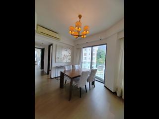 Happy Valley - Regent Hill 03