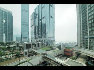 West Kowloon - Sorrento Phase 1 Block 3 02