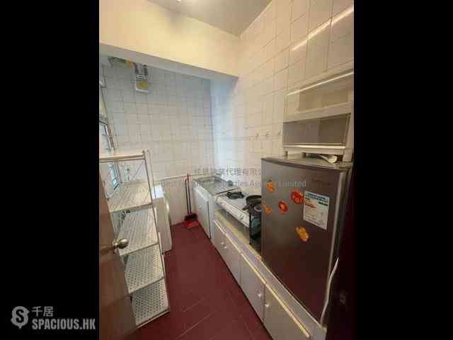 Kennedy Town - Man Kwong Court 05