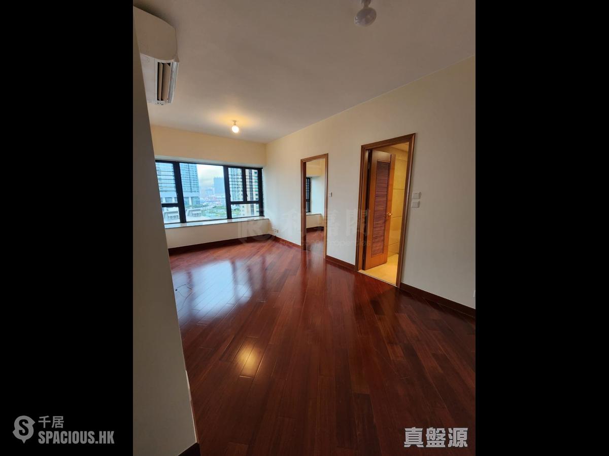 西九龙 - 凯旋门 01