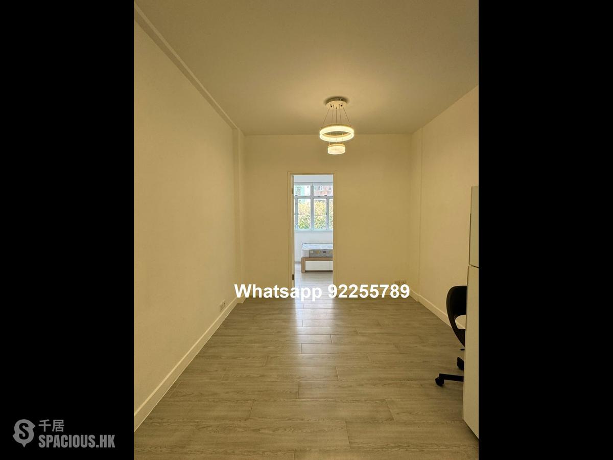 Sai Ying Pun - 25, High Street 01