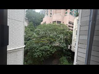 Mid Levels Central - Pak Fai Mansion 02