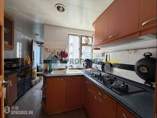 Sai Ying Pun - Hilary Court 04