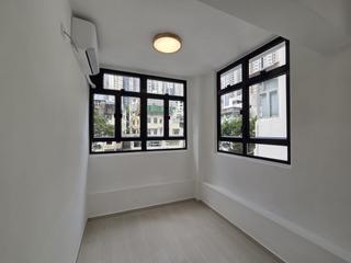 Central - 16-18, Kau U Fong 04