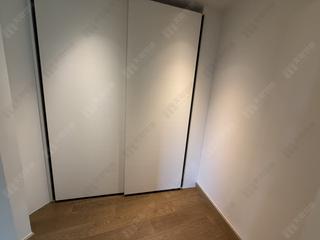 Mid Levels Central - 3, MacDonnell Road 10