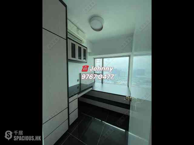West Kowloon - Sorrento Phase 1 Block 3 04