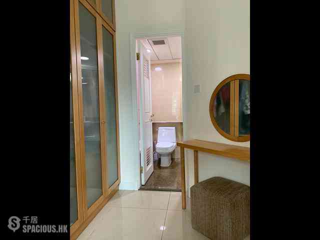 Tung Chung - Caribbean Coast Phase 1 Monterey Cove Tower 2 03