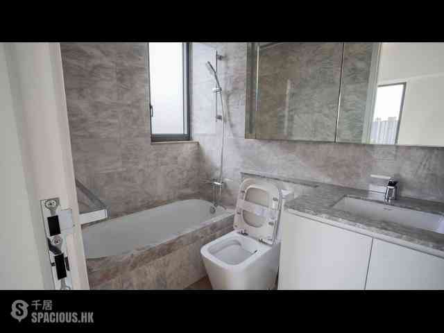 Gold Coast / So Kwun Wat - Oma Oma Tower 1A 03