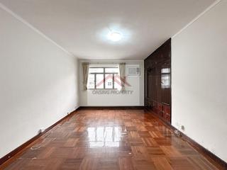 Happy Valley - Antonia House 07