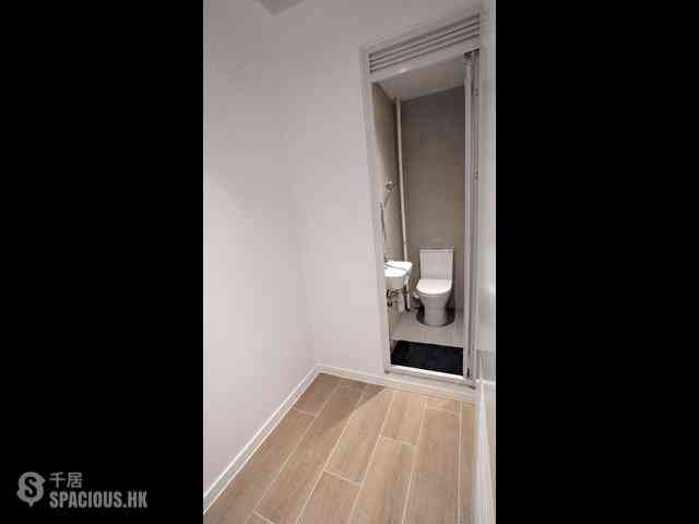 Gold Coast / So Kwun Wat - Oma Oma Tower 1A 12