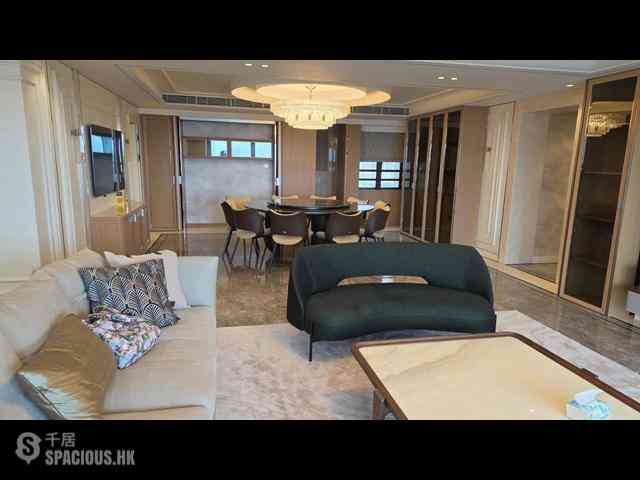 Mid Levels Central - Estoril Court 04