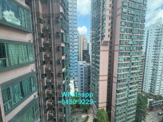 Sheung Wan - Queen's Terrace 02