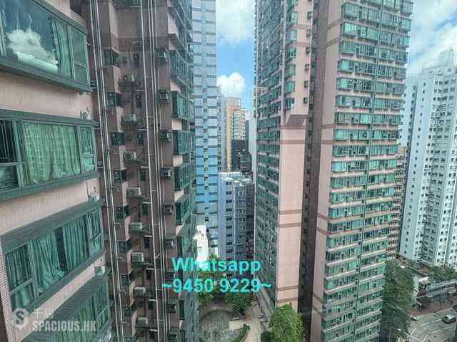 Sheung Wan - Queen's Terrace 02