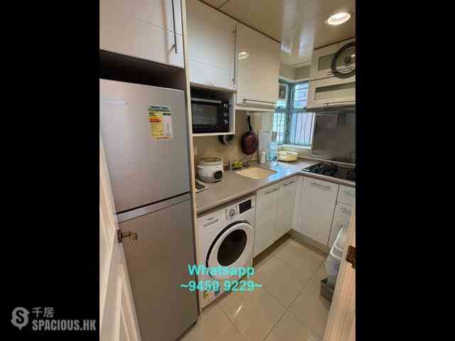 Sheung Wan - Queen's Terrace 11