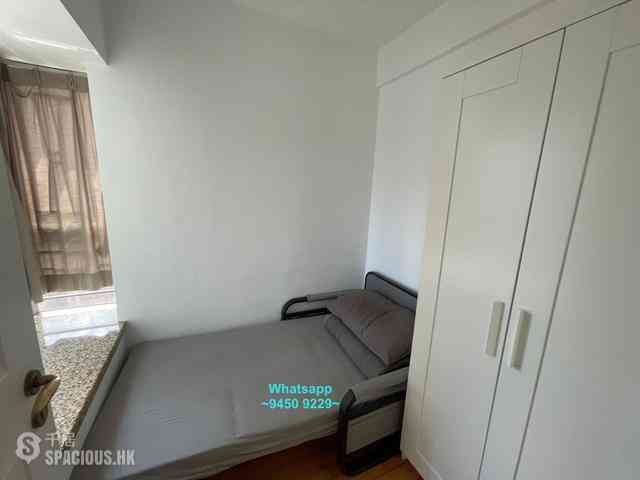 Sheung Wan - Queen's Terrace 18