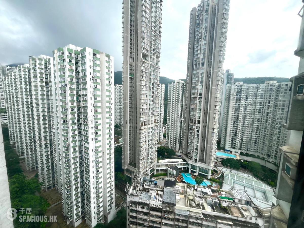 Quarry Bay - Kornhill Block Q 01