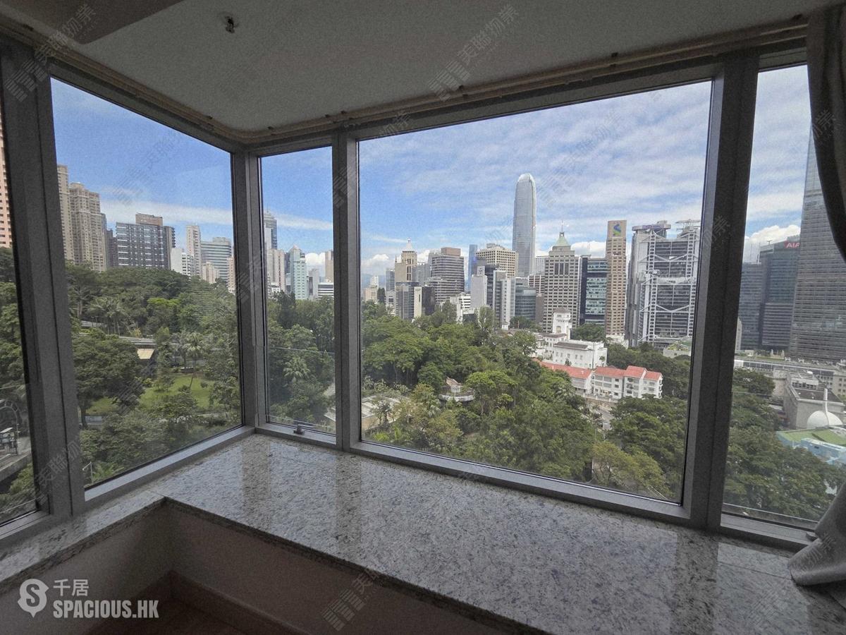 Mid Levels Central - Kennedy Park at Central 01