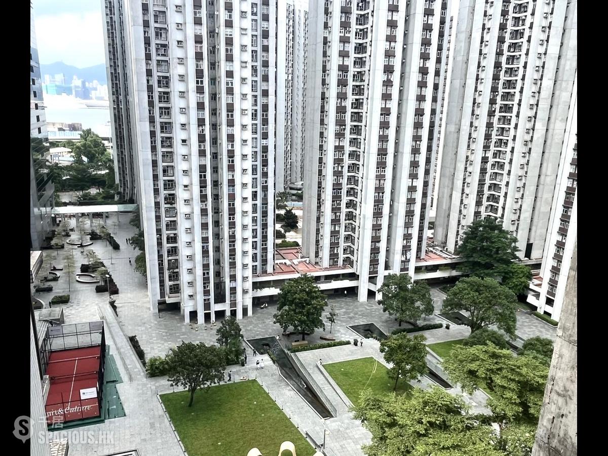 Quarry Bay - Splendid Place 01