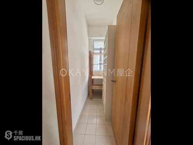 Mid Levels Central - Jing Tai Garden Mansion 10