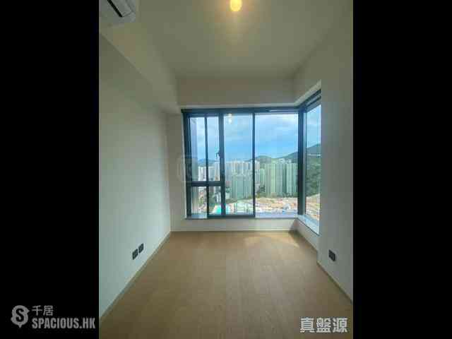 Siu Sai Wan - The Headland Residences Phase 1 04