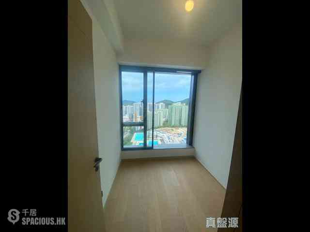 Siu Sai Wan - The Headland Residences Phase 1 03