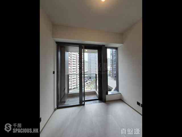 Siu Sai Wan - The Headland Residences Phase 1 01