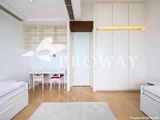 West Kowloon - The Cullinan 09