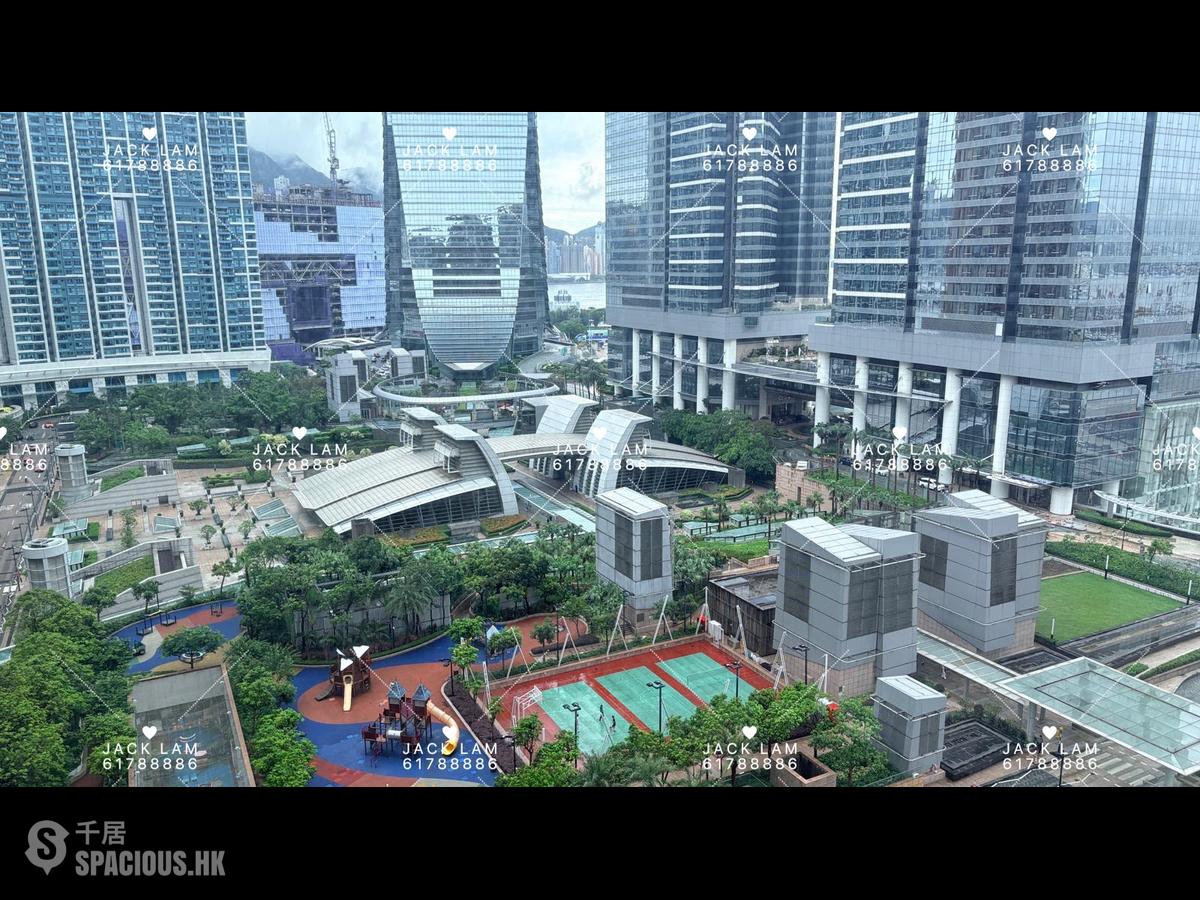 West Kowloon - Sorrento 01