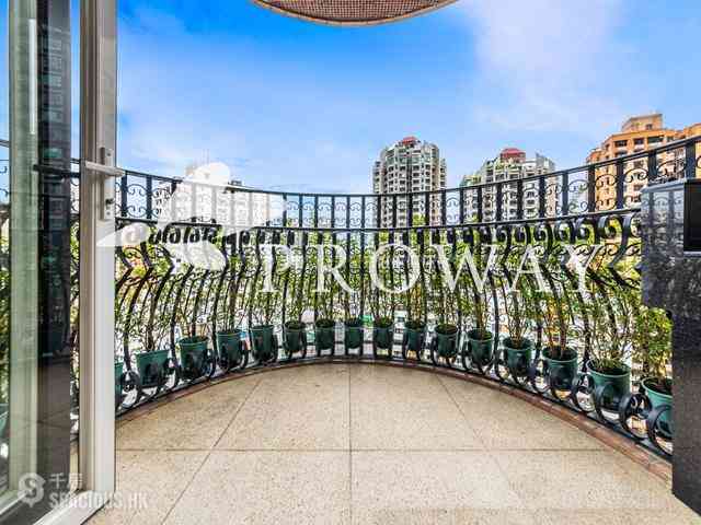 Mid Levels West - Park View Court 03