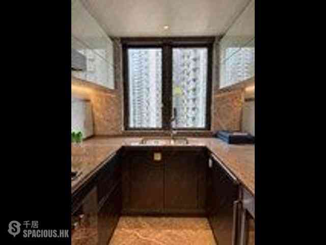 Wong Chuk Hang - The Southside Phase 3B Blue Coast Tower 1A 01