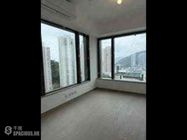 Wong Chuk Hang - The Southside Phase 3B Blue Coast Tower 1A 06