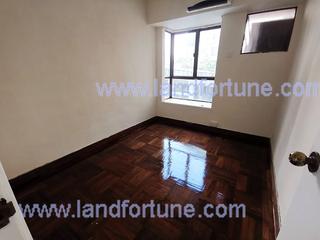 Mid Levels West - Dragonview Court 06